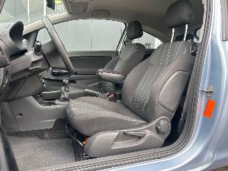 Opel Corsa 1.2-16V Edition picture 11