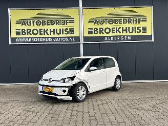 Damaged car Volkswagen Up! 1.0 BMT high up! 2019/6