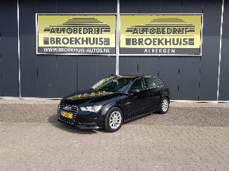 Avarii autoturisme Audi A3 Sportback 1.6 TDI ultra Attraction Pro Line 2015/5