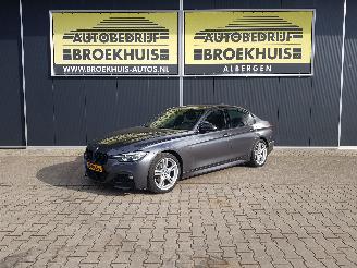 skadebil auto BMW 3-serie 318i Edition M Sport Shadow Executive 2018/5