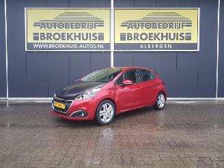 Auto incidentate Peugeot 208 1.2 PureTech Signature 2019/3