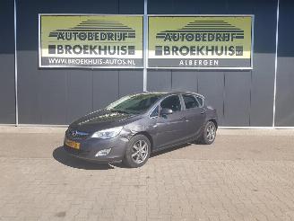 škoda osobní automobily Opel Astra 1.4 Turbo Sport 2012/2