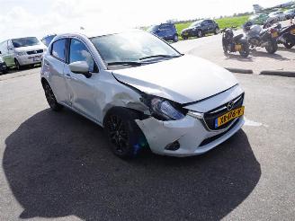 Mazda 2 1.5 SkyActiv-G 90 picture 4