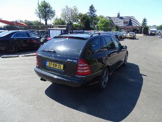 škoda osobní automobily Mercedes C-klasse C-32 AMG V6 18V Combi 2003/4