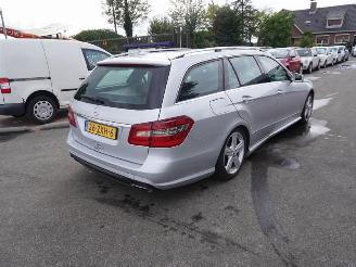 Auto incidentate Mercedes E-klasse Estate 200 CDi Avantgarde 2013/3