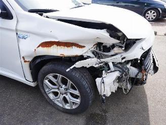 Mitsubishi Outlander 2.0 16V PHEV 4x4 picture 17