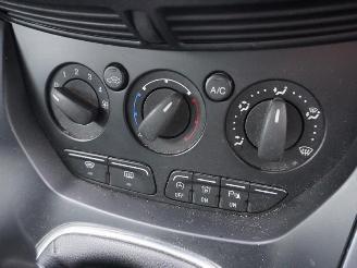 Ford C-Max 1.0 Ti-VCT EcoBoost picture 6