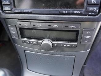 Toyota Avensis Wagon 2.2 D-4D picture 6