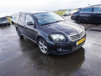 Toyota Avensis Wagon 2.2 D-4D picture 4