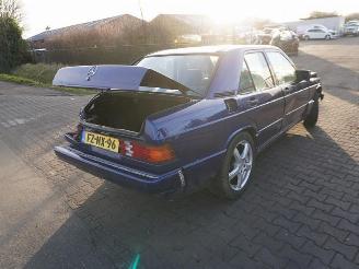 Auto da rottamare Mercedes 190-serie 1.8E 1993/1