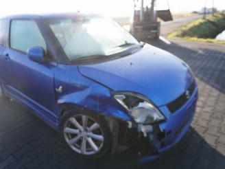 Suzuki Swift 1.3 16v picture 4
