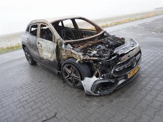 Mercedes GLA 200 Turbo picture 4