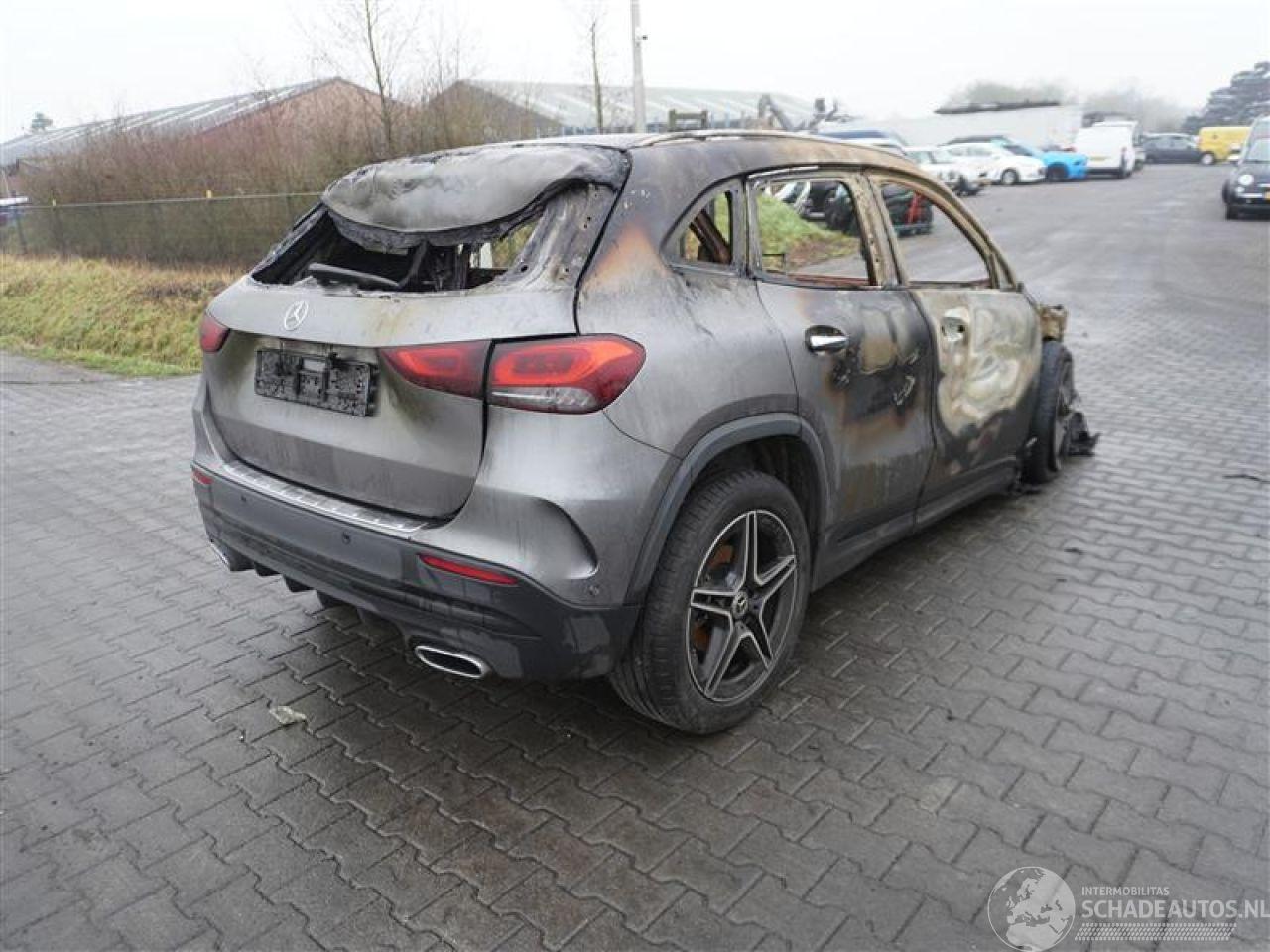 Mercedes GLA 200 Turbo