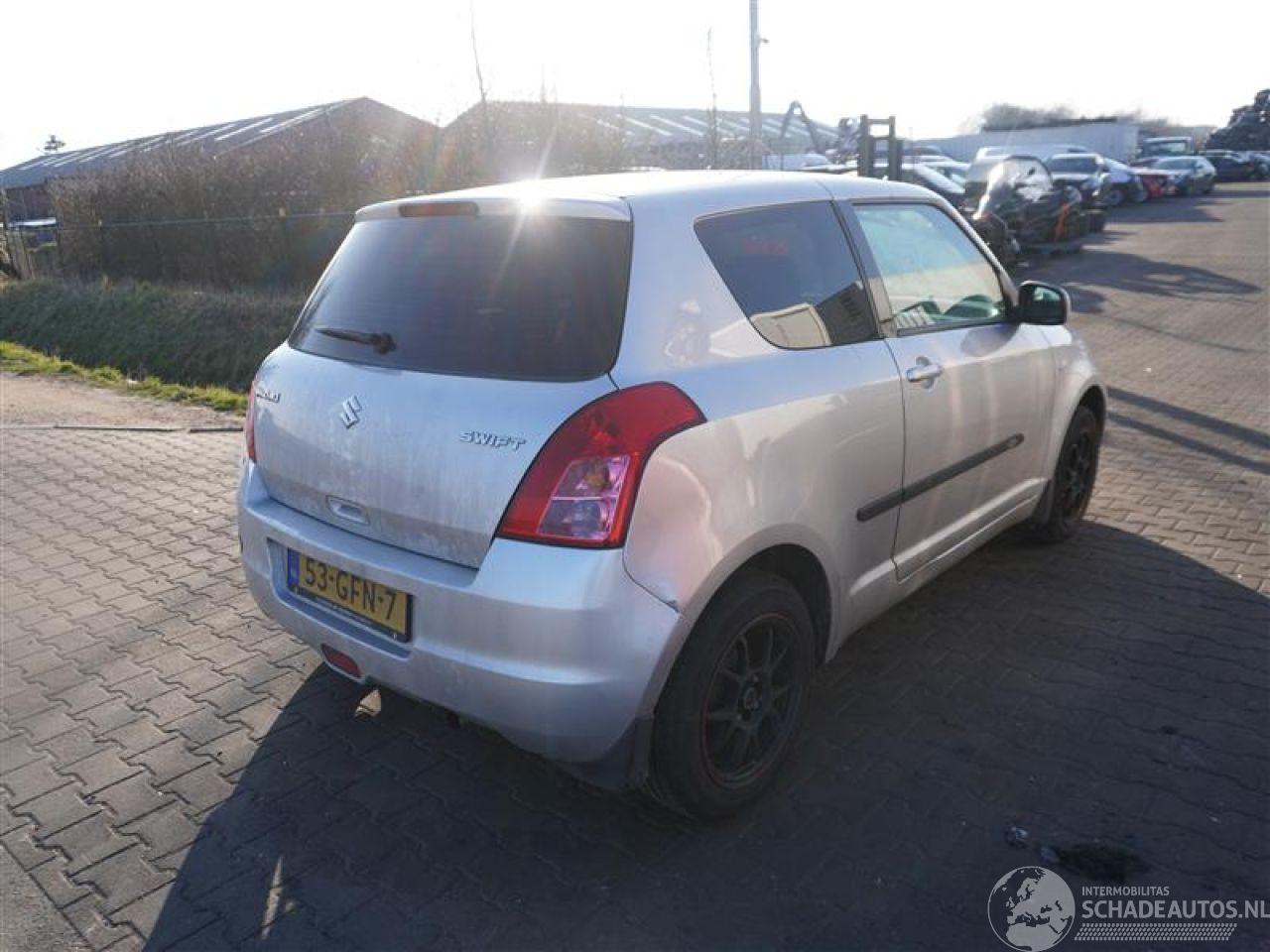 Suzuki Swift 1.3