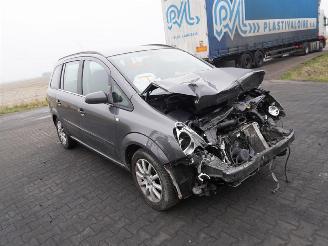 Opel Zafira 2.2 16v picture 4