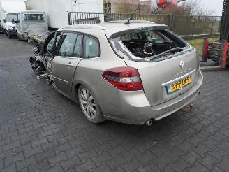 Renault Laguna Estate 2.0 dCi picture 2