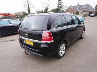demontáž osobní automobily Opel Zafira 2.2 16v 2006/7