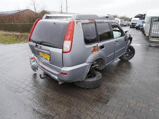Uttjänta bilar auto Nissan X-Trail 2.0 16v 2003/6