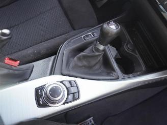 BMW 1-serie 120i picture 11