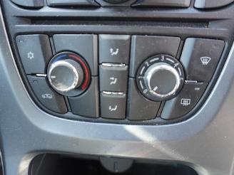 Opel Astra GTC 1.4 Turbo picture 6