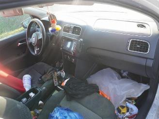 Volkswagen Polo 1.2 TDi picture 5