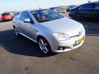 Opel Tigra Twin Top 1.4 16v picture 4
