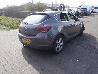 demontáž osobní automobily Opel Astra 1.6 16v 2010/12