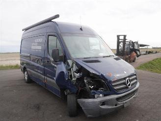 Mercedes Sprinter 319 CDi picture 4