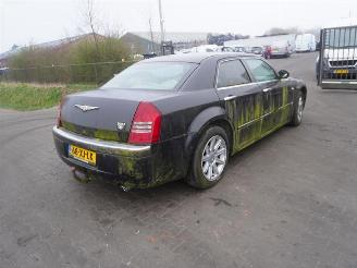 demontáž osobní automobily Chrysler 300 C 5.7 V8 Hemi 2005/1