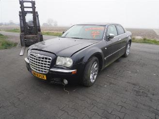 Chrysler 300 C 5.7 V8 Hemi picture 3