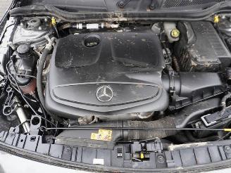 Mercedes GLA 180 picture 8