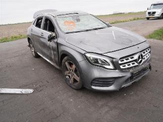 Mercedes GLA 180 picture 4