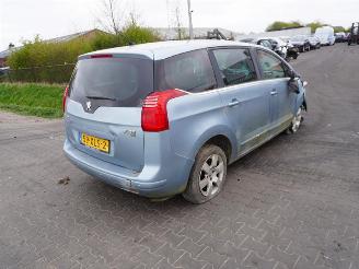 demontáž osobní automobily Peugeot 5008 1.6 HDiF 2012/6