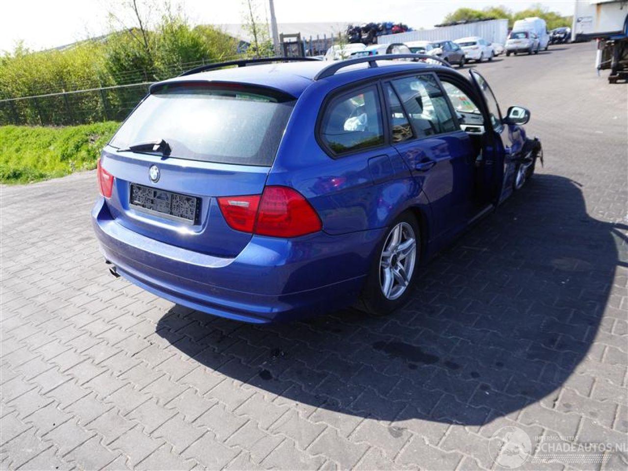 BMW 3-serie Touring 318i