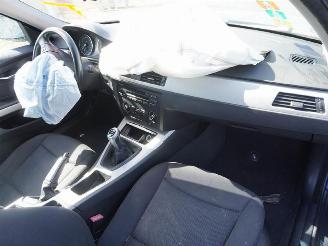 BMW 3-serie Touring 318i picture 5