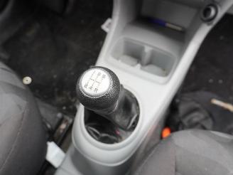 Suzuki Alto 1.0 picture 7