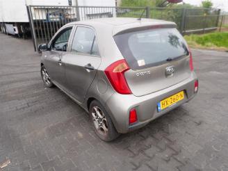 Kia Picanto 1.0 12v picture 2