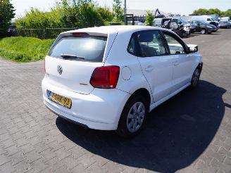 disassembly passenger cars Volkswagen Polo 1.2 TDi 2013/10