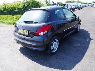 Sloopauto Peugeot 207 1.4 2011/4