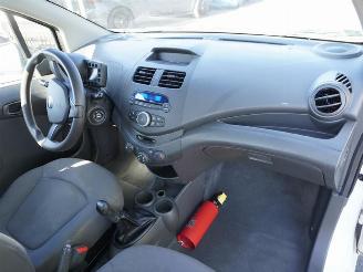 Chevrolet Spark 1.0 12v picture 7