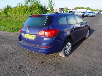 demontáž osobní automobily Opel Astra SPORTS TOURER 1.4 16v 2011/10