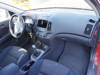 Hyundai I-30 1.6 CRDi picture 5