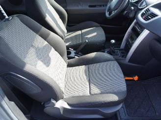 Peugeot 207 1.6 16v picture 9