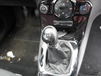 Ford Fiesta 1.0 SCi picture 7