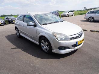 Opel Astra GTC 1.8 16v picture 4