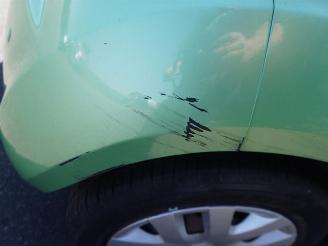 Suzuki Splash 1.0 12v picture 6