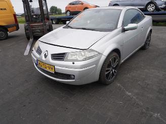 Renault Mégane CC 2.0 16v picture 3
