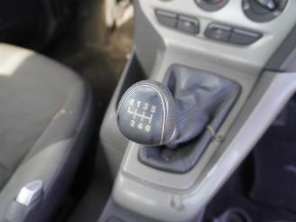 Ford Focus 1.6 TDCi picture 7