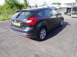 demontáž osobní automobily Ford Focus 1.6 TDCi 2013/6