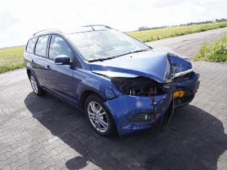 Ford Focus Wagon 1.6 picture 4